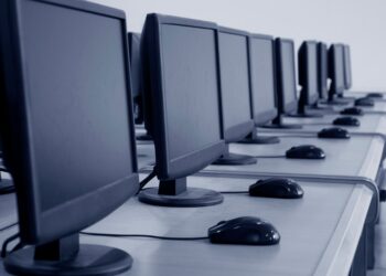 Escolas de Ouro Preto e Mariana receberão 150 novos computadores do Governo de Minas Gerais