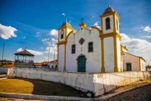 Empresa de alimentos se instalará em Cachoeira do Campo, distrito de Ouro Preto Empresa de alimentos se instalará em Cachoeira do Campo, distrito de Ouro Preto