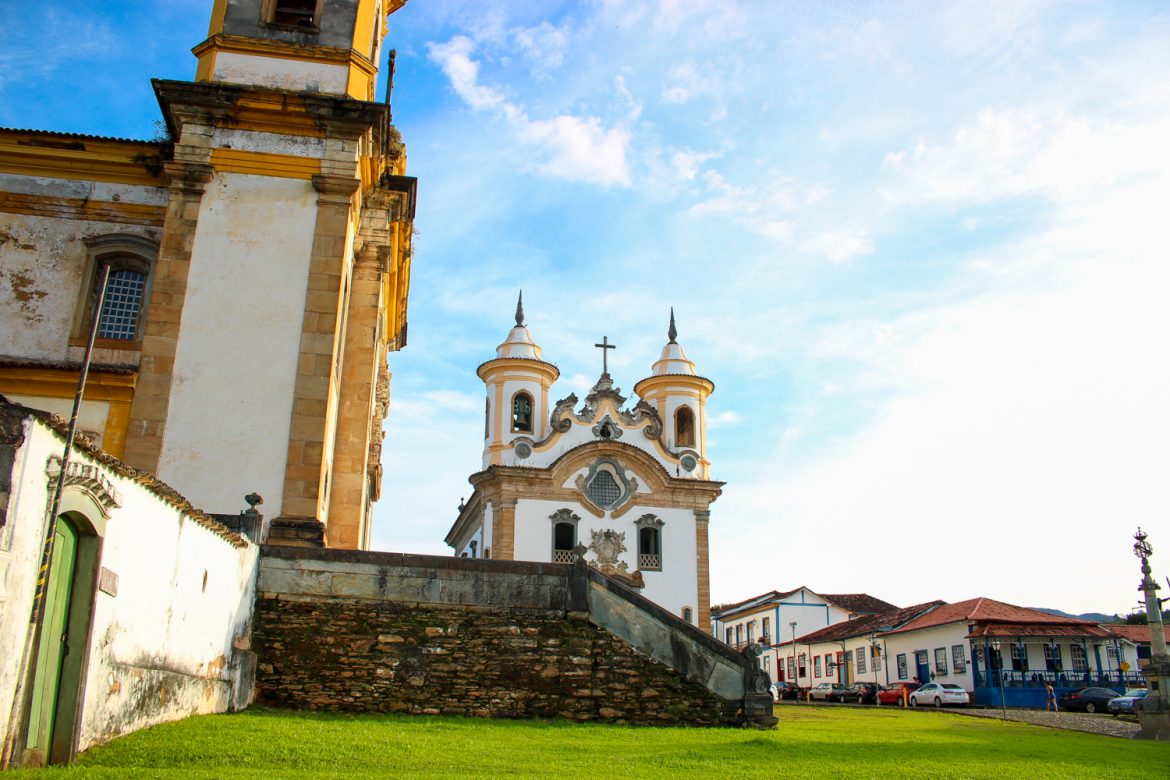 Festival da Canção de Mariana terá shows de João Bosco e Tianastácia em Julho