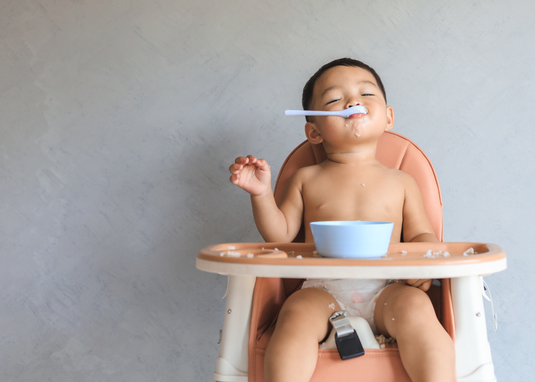 O primeiro alimento de uma criança determinará seu estado de saúde durante toda a vida