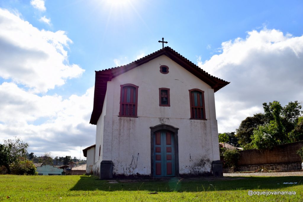 Localizada na Rua do Rosário é uma igreja em estilo barroco construída no Séc XVIII