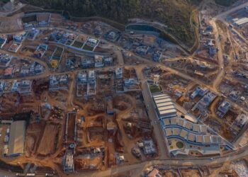 Cerca de 750 vagas de emprego estão disponíveis nas obras de reassentamento de Bento Rodrigues e Paracatu de Baixo