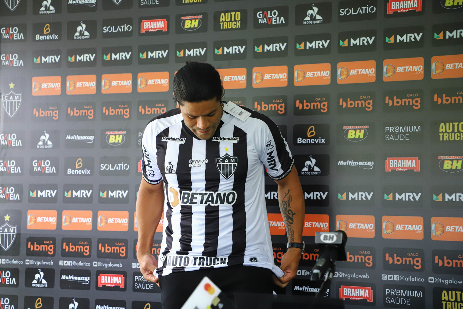 Hulk é regularizado e já pode estrear no Atlético-MG Hulk é regularizado e já pode estrear no Atlético-MG