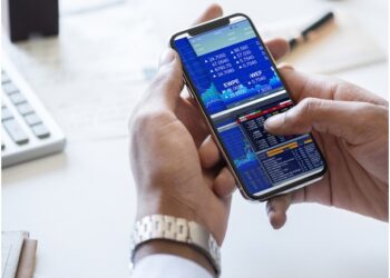 Como a escolha de uma plataforma pode influenciar no seus investimentos?