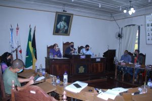 CPI da Saneouro: Ex-procurador desmente outros depoentes e ex-prefeito é convocado para depor CPI da Saneouro: Ex-procurador desmente outros depoentes e ex-prefeito é convocado para depor