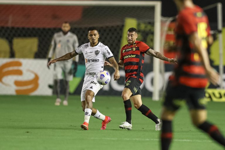Atlético e Sport fazem duelo da melhor defesa contra o pior ataque do Brasileirão