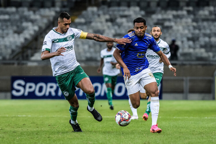 Goiás x Cruzeiro: prováveis escalações e onde assistir