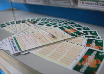 Mega-Sena acumula e terá três sorteios na última semana de setembro