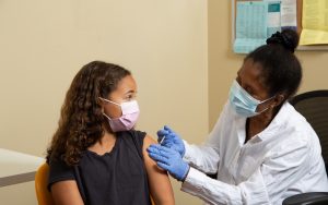 Mutirão de vacinas ocorre em todas UBS de Mariana-MG Mutirão de vacinas ocorre em todas UBS de Mariana-MG