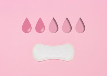 Agora é lei: absorventes serão oferecidos de graça em escolas públicas de Mariana