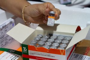 Anvisa interdita 68 doses da Coronavac, em Mariana Anvisa interdita 68 doses da Coronavac, em Mariana