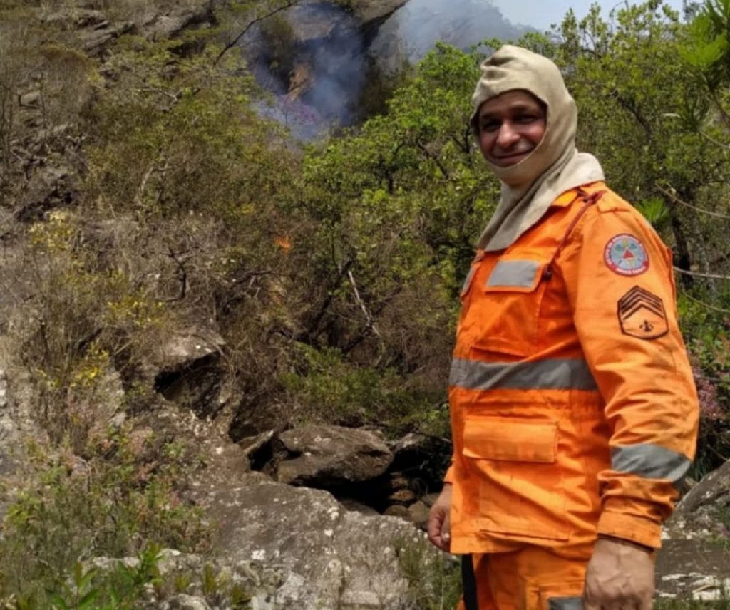Sargento dos Bombeiros lotado em Congonhas morre ao combater incêndio