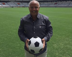 Ídolo do Atlético, Reinaldo fará uma “peneirada” em Mariana Ídolo do Atlético, Reinaldo, fará uma "peneirada" em Mariana