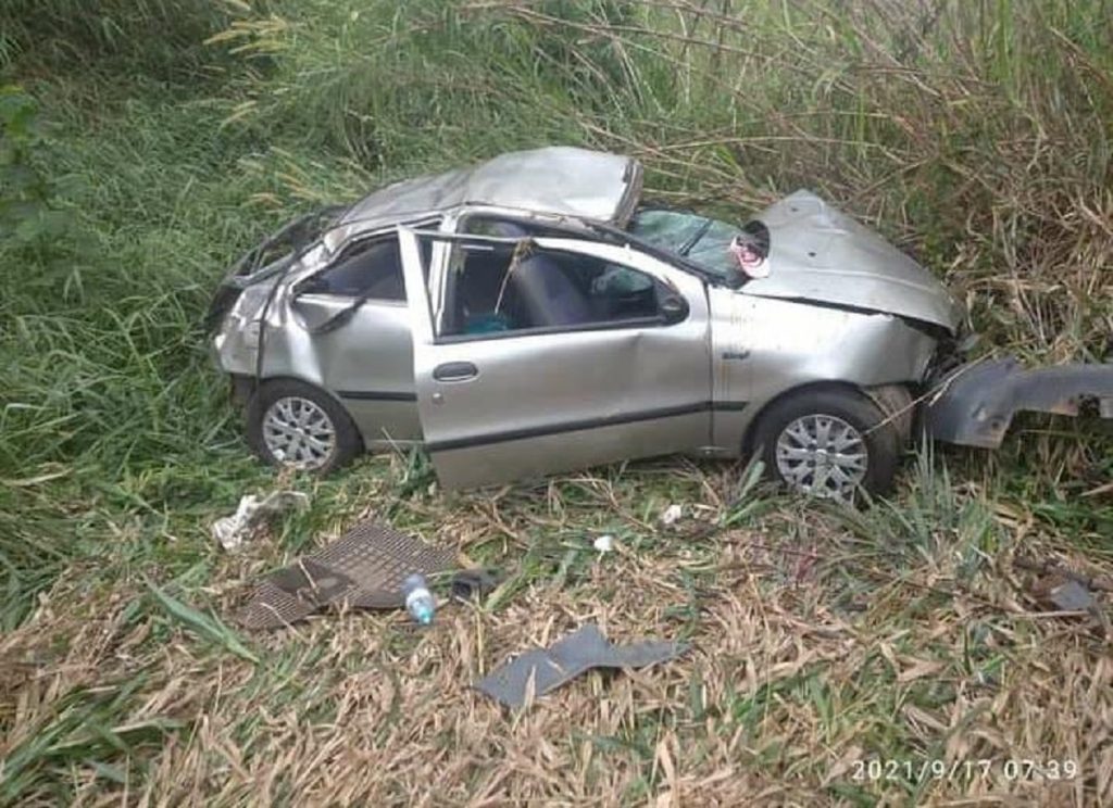 Acidente na Rodovia MGT-383 deixa um morto e quatro feridos, em Congonhas