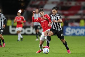 Atlético volta às atenções para o Brasileiro, para não deixar a “peteca cair” Atlético volta às atenções para o Brasileiro, para não deixar a "peteca cair"