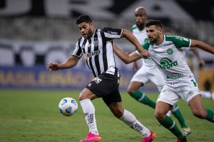 Desfalcado, Atlético enfrenta Chapecoense pelo Brasileirão Desfalcado, Atlético enfrenta Chapecoense pelo Brasileirão