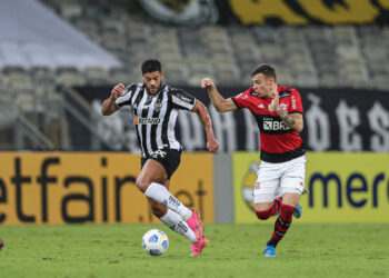 Em clima de final, Atlético enfrenta o Flamengo no Maracanã