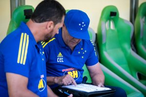 Cruzeiro planeja 2022 com Luxemburgo confirmado e gestão balançada Cruzeiro planeja 2022 com Luxemburgo confirmado e gestão balançada
