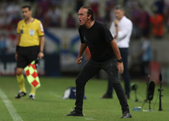 Campeão como jogador, Cuca é finalista da Copa do Brasil pela primeira vez como técnico