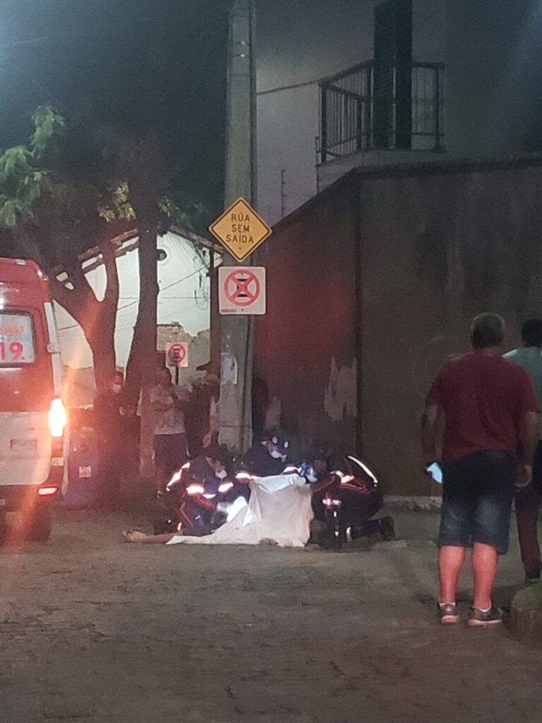 Homem morre em briga no bairro Barro Preto, em Mariana