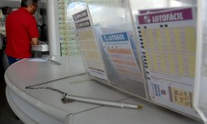 Sorteio especial da Lotofácil nesta terça tem prêmio de R$ 4 milhões Sorteio especial da Lotofácil nesta terça tem prêmio de R$ 4 milhões