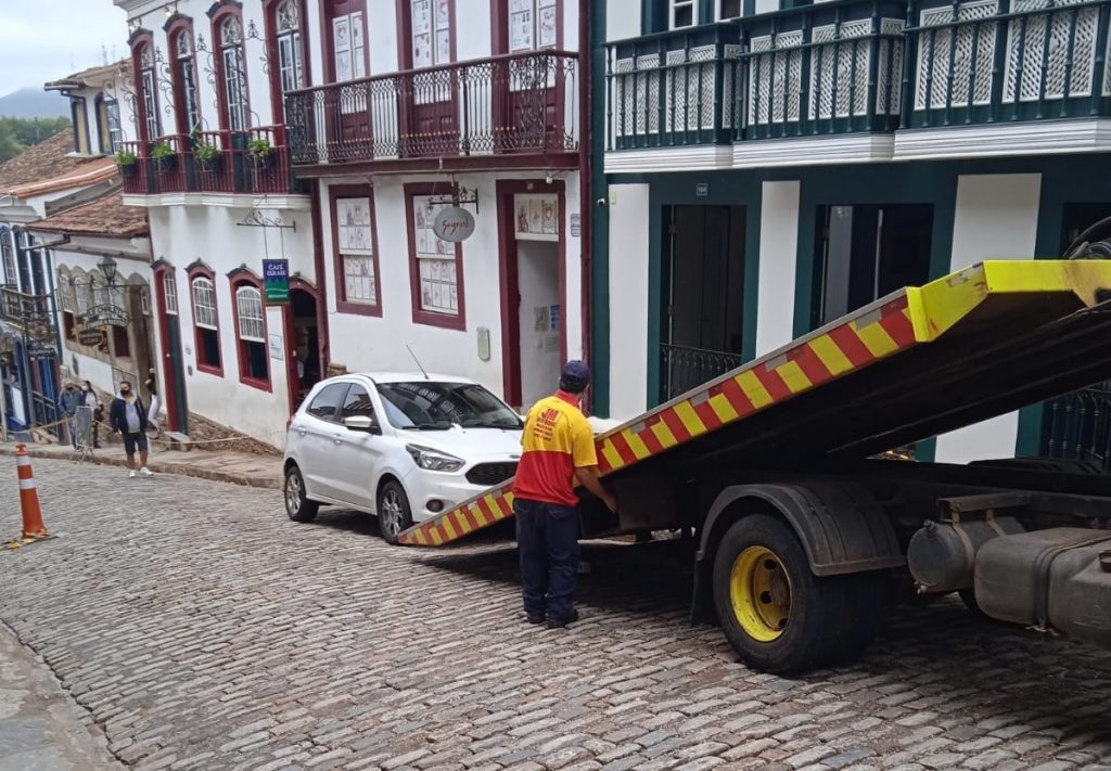 Turistas são responsáveis por 70% das multas de trânsito em Ouro Preto