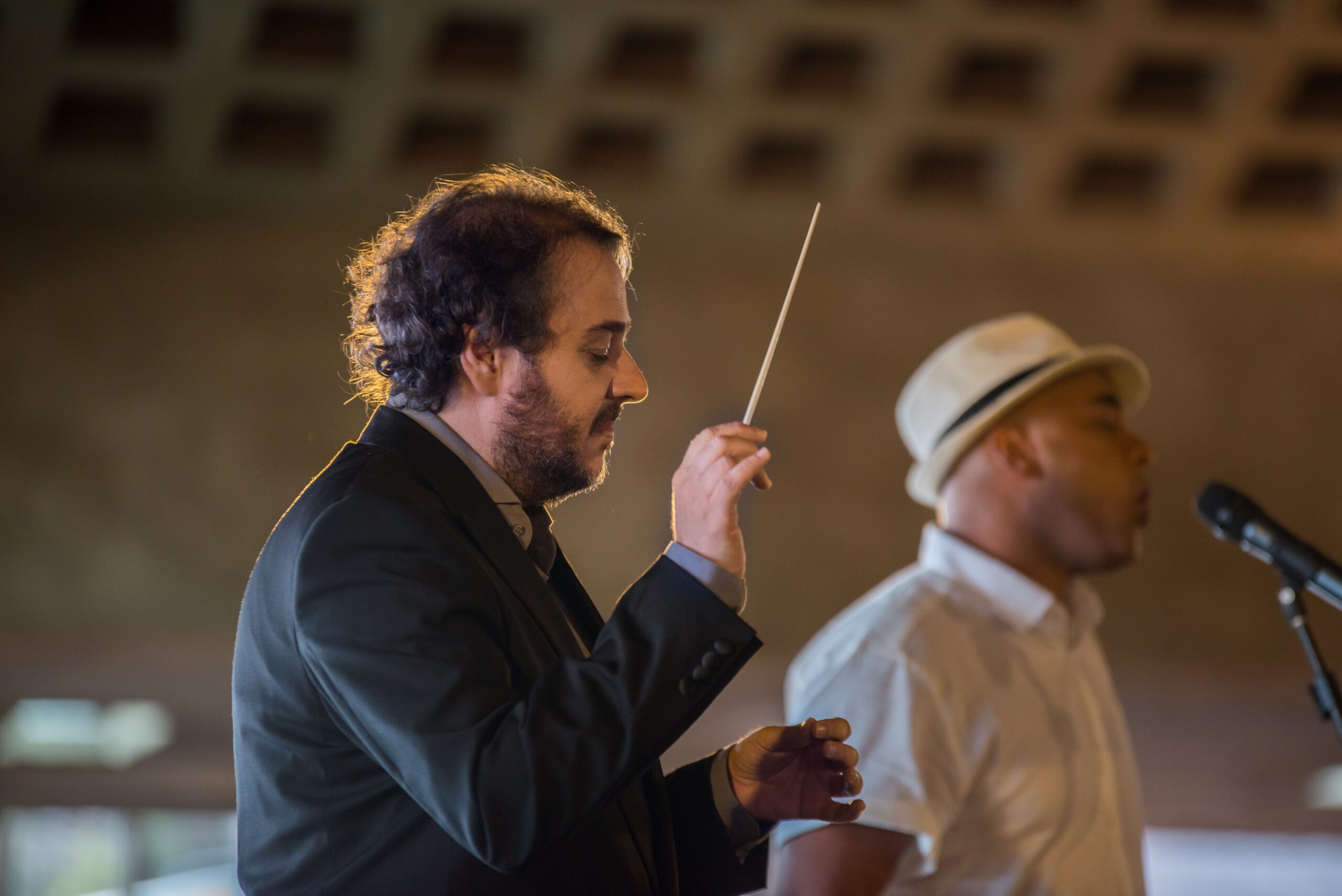 Maestro Rodrigo Toffoli - Foto: Iris Zanetti - Divulgação