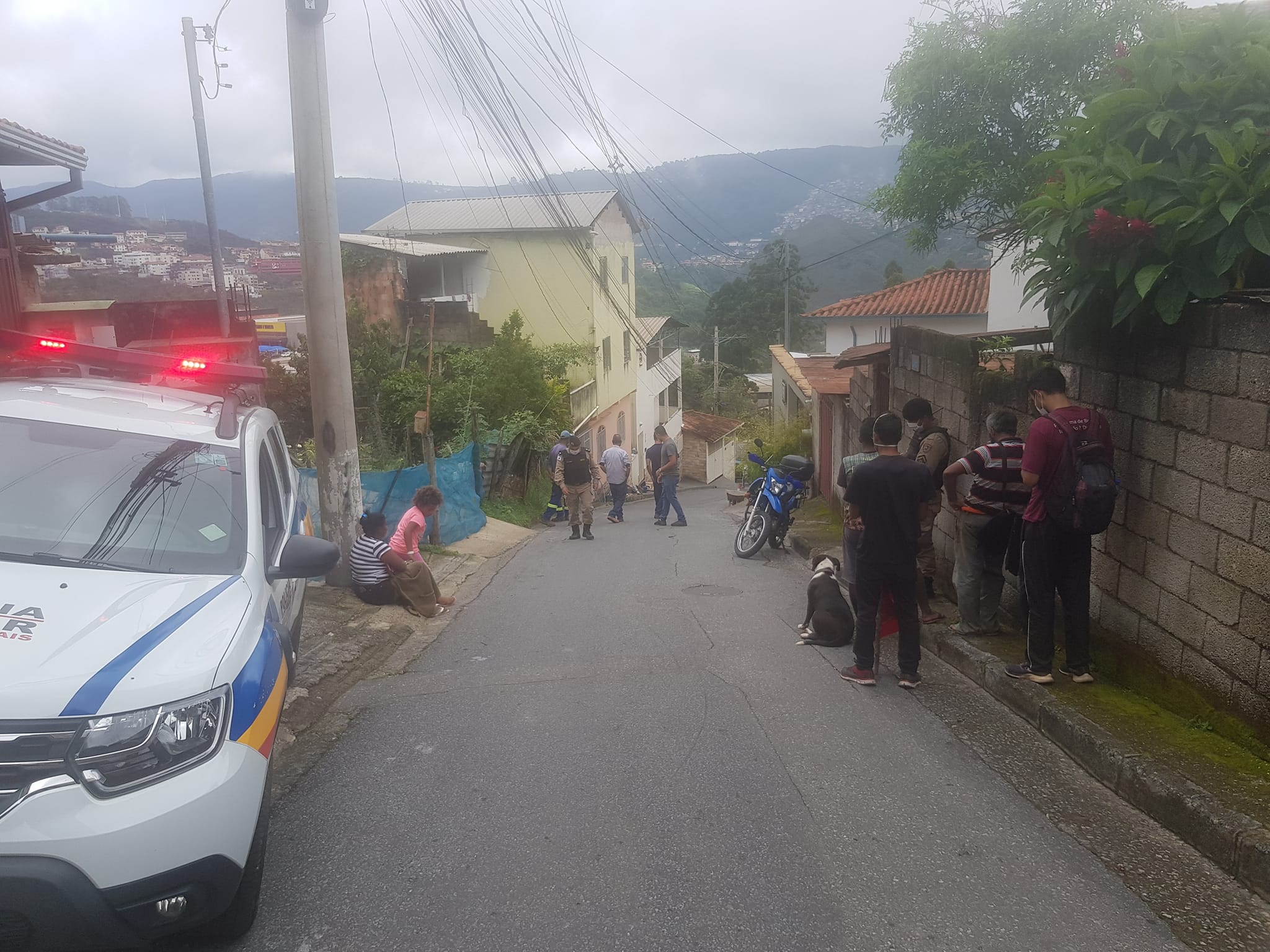 Polícia foi até o local e um boletim de ocorrência foi registrado - Foto: Comitê Sanitário de Defesa Popular de Ouro Preto, Mariana e Região
