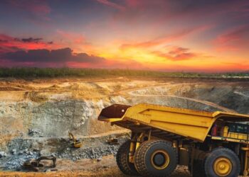 Empresa de engenharia realiza cadastro de currículo para diversas áreas em Minas