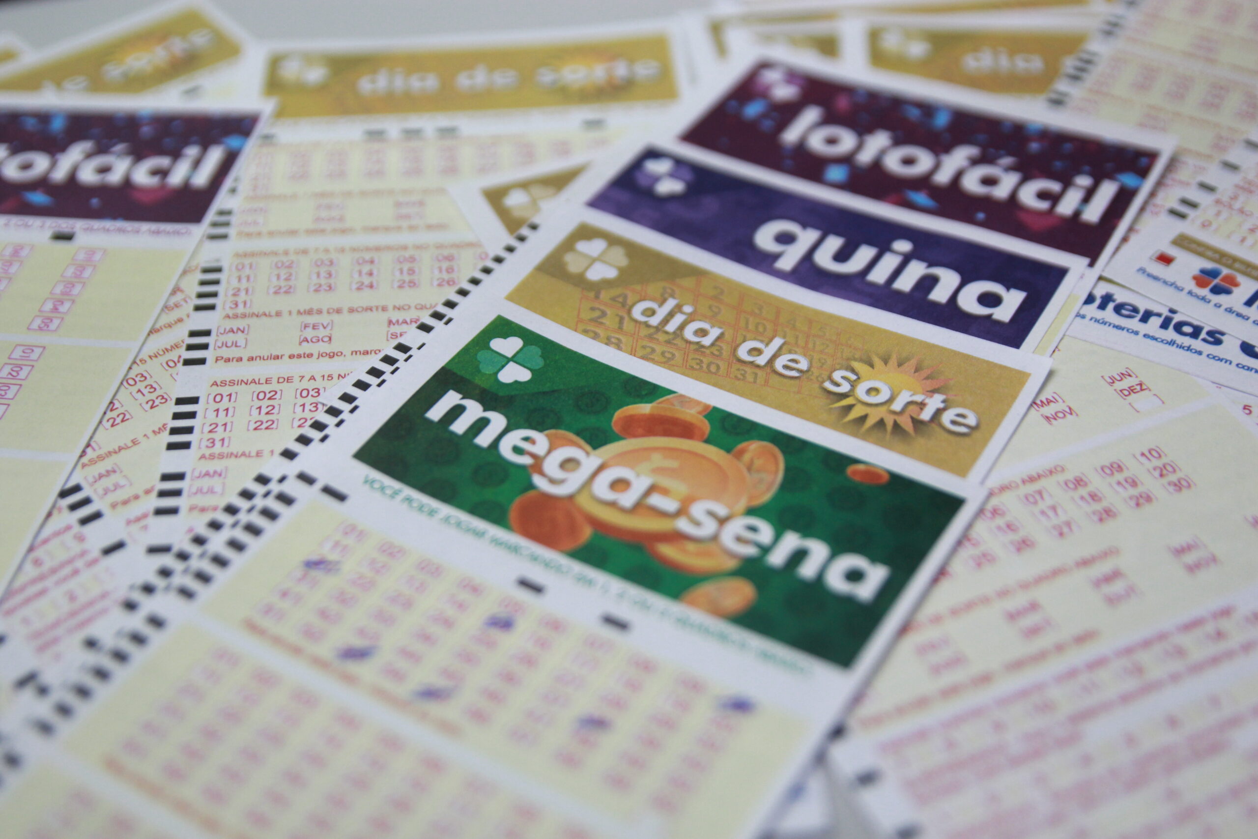 Loterias: confira o resultado da Mega-Sena 2431, Federal5616 e outros sorteios de quarta (24/11)