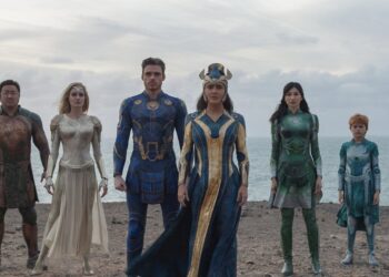 Crítica de 'Eternos': Quando as super franquias andam pela terra!