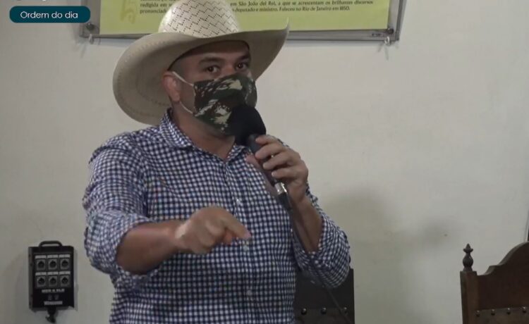 "Pode ser um tiro de bazuca no pé", diz vereador de Ouro Preto sobre carnaval em 2022