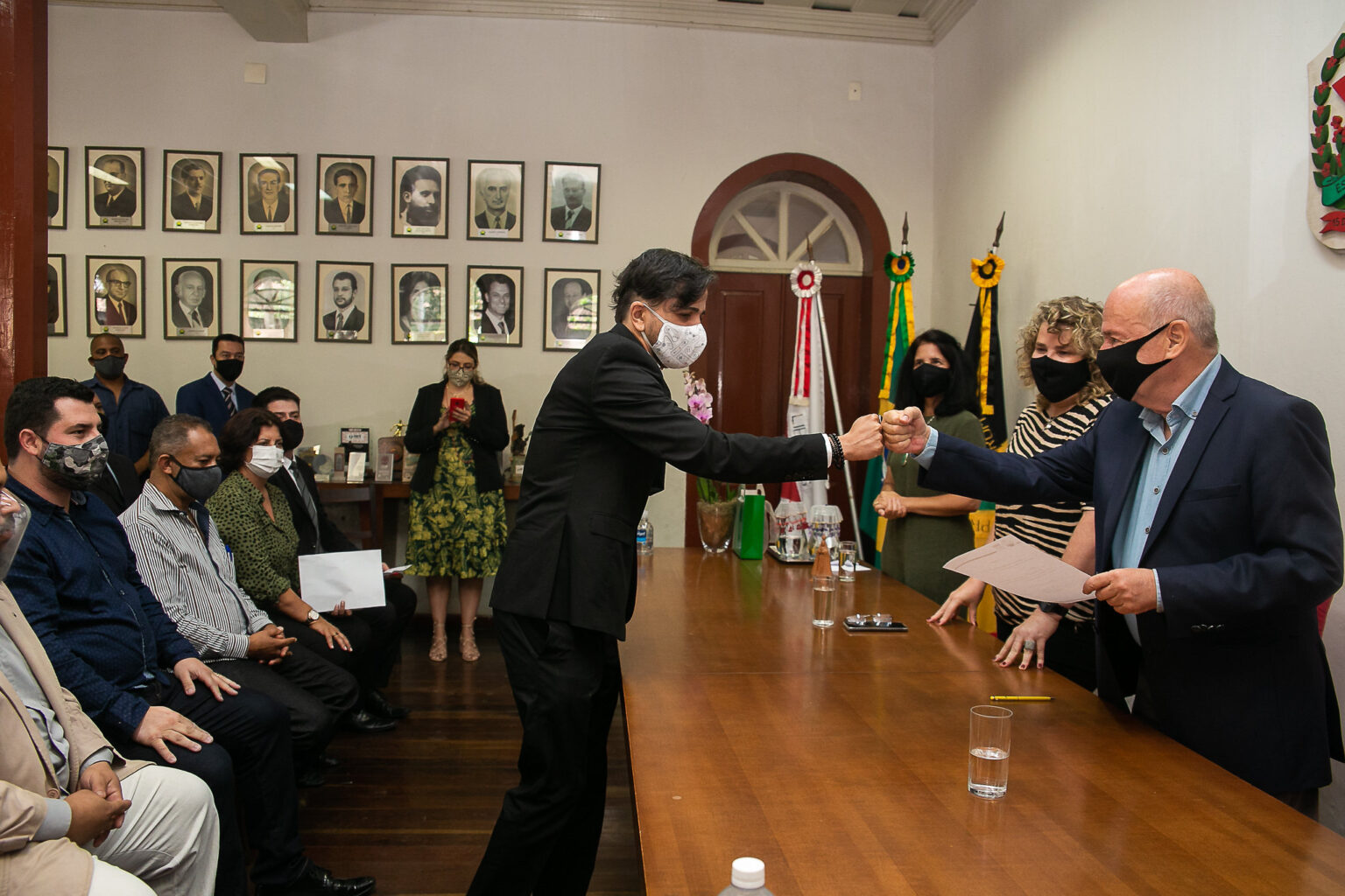 Ouro Preto: secretário se pronuncia sobre suposto áudio vazado em que prefeito é chamado de “rainha da Inglaterra” Secretário de Governo se pronuncia sobre suposto áudio vazado em que fala do prefeito de Ouro Preto
