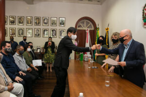 Ouro Preto: secretário se pronuncia sobre suposto áudio vazado em que prefeito é chamado de “rainha da Inglaterra” Secretário de Governo se pronuncia sobre suposto áudio vazado em que fala do prefeito de Ouro Preto