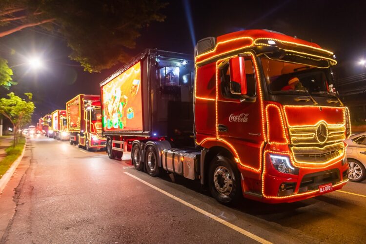 Caravanas Iluminadas da Coca-Cola FEMSA passarão por Itabirito nesta sexta-feira (3)