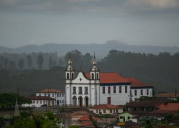 Inmet emite alerta de chuvas intensas para quase todo o estado de Minas