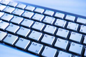 Vírus de computador? Saiba como remover com essas dicas