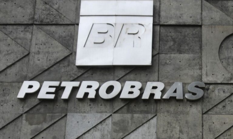 Petrobrás realiza concurso público com 757 vagas, podendo chegar a 3.600 oportunidades