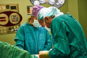 Cirurgia plástica nas mamas – conheça as opções disponíveis