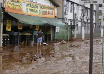 Comerciantes que sofreram com as chuvas terão auxílio de R$ 10 mil, em Congonhas