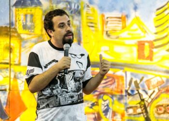 Guilherme Boulos faz apelo pelos desalojados em Ouro Preto: "Precisamos defender as pessoas"