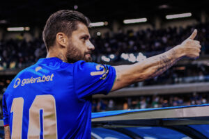 Sobis revela “ajuda” ao Inter em 2016, quando jogava pelo Cruzeiro Sobis revela "ajuda" ao Inter em 2016, quando jogava pelo Cruzeiro