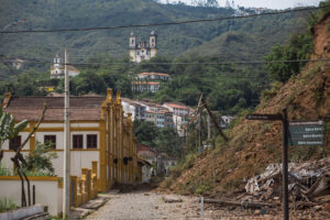 Estudo mostra que Ouro Preto tem 882 imóveis em áreas de risco alto Estudo mostra que Ouro Preto tem 882 imóveis em áreas de risco alto