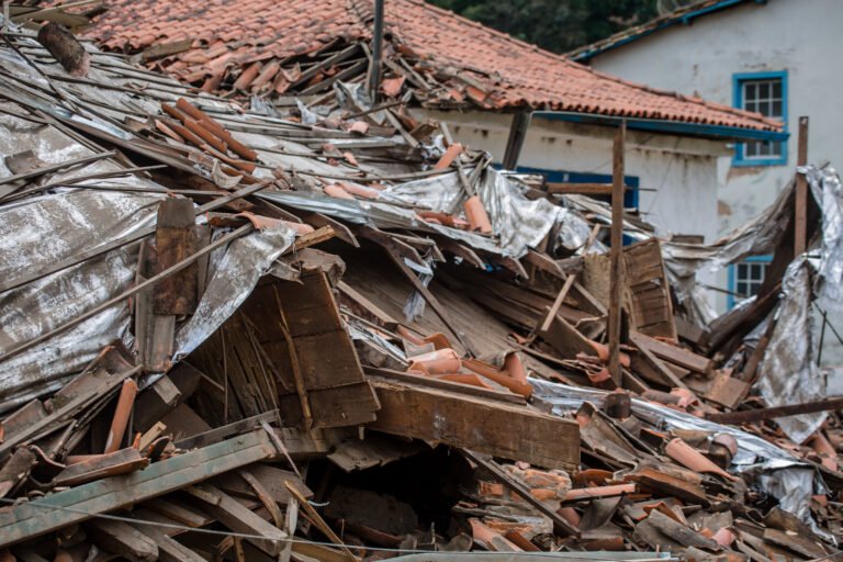 Prefeitura de Ouro Preto anuncia auxílio de R$ 3 mil para famílias afetadas pelas chuvas
