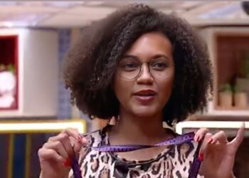 Equipe profissional assume redes sociais de Jessi, do BB 22