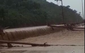Barragem da Mina Pau Branco, em Nova Lima, não se rompeu, informa Bombeiros Barragem da Mina Pau Branco, em Nova Lima, não se rompeu, informa Bombeiros