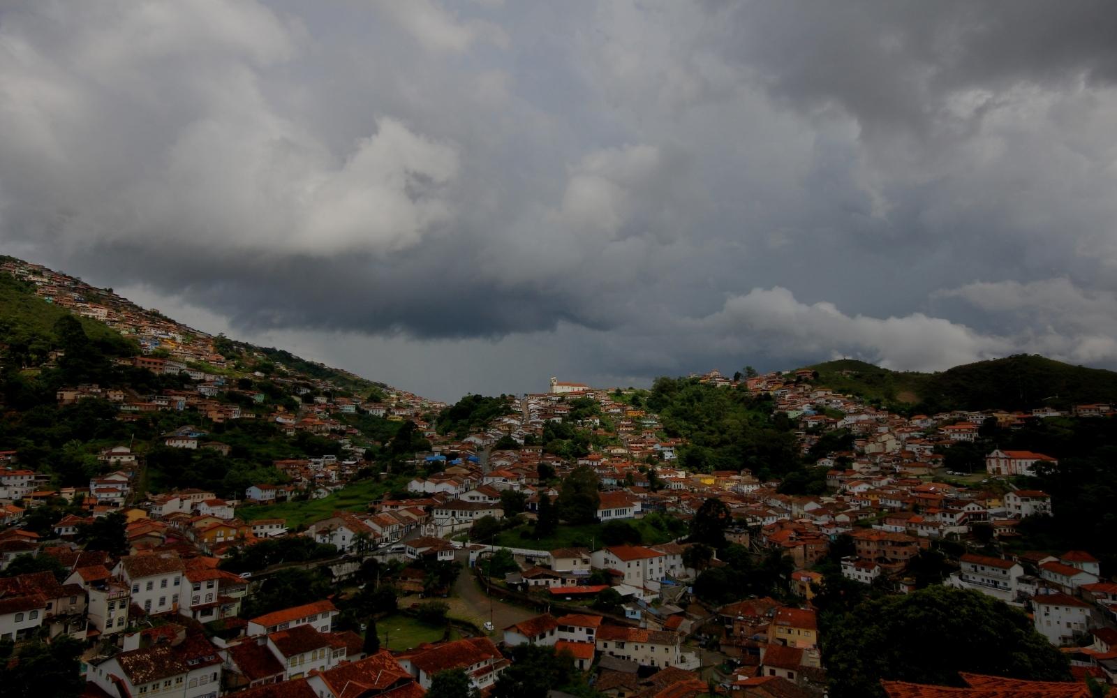 Climatempo prevê tempo chuvoso em Mariana e Ouro Preto até terça-feira, 11 de janeiro