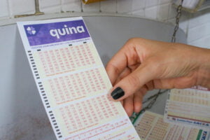 Resultado da Quina 5765 de hoje, quinta-feira (27/01/22)