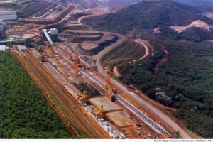 Vale suspende parcialmente produção em MG por causa das chuvas Mineradora Vale suspende parcialmente produção em MG por causa das chuvas