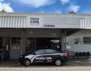 Adolescente de 17 anos é apreendido por suspeita de participação em quatro homicídios Adolescente de 17 anos é apreendido por suspeita de participação em quatro homicídios